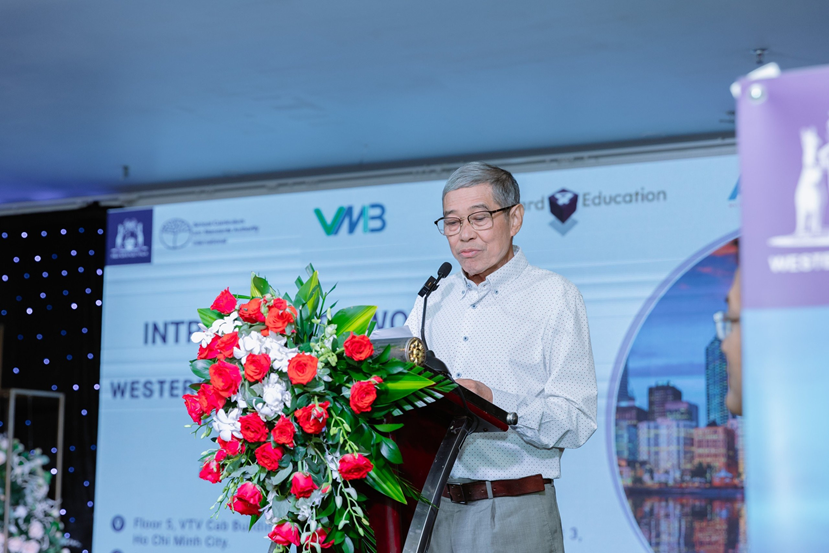 GS.TS Hồ Đức Hùng ( Phó Chủ tịch Hội Giáo dục và Đào tạo TP.HCM) GS.TS Hồ Đức Hùng ( Phó Chủ tịch Hội Giáo dục và Đào tạo TP.HCM)