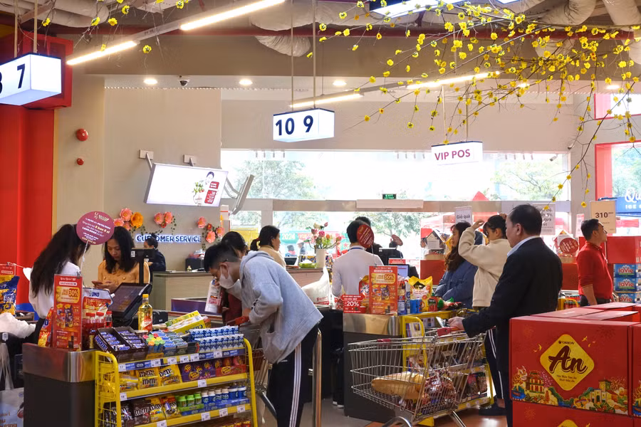 Thị trường tiêu dùng sôi động cuối năm