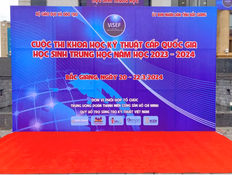 Nhiều phần quà cho Giải thưởng Cuộc thi KH-KT cấp quốc gia học sinh trung học