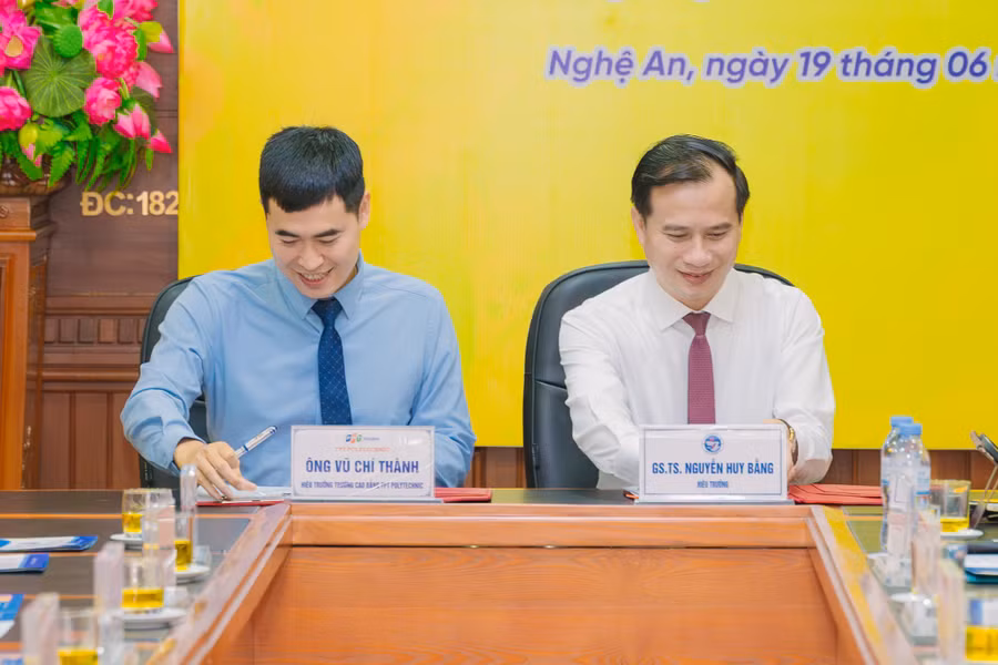 Tổ chức Giáo dục FPT sẵn sàng chia sẻ và hợp tác cùng Đại học Vinh trong chặng đường mở rộng cơ hội nghề nghiệp cho sinh viên