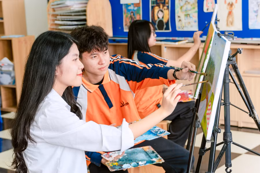 Học sinh thỏa sức sáng tạo và được khai phá tiềm năng nghệ thuật Phenikaa School Học sinh thỏa sức sáng tạo và được khai phá tiềm năng nghệ thuật Phenikaa School