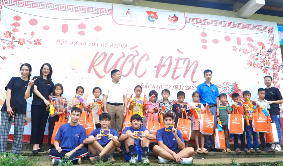 Vũ Văn Hiếu tự tin tham gia các hoạt động cộng đồng do Alpha tổ chức