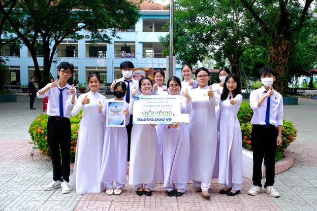 Trường THPT Đức Hòa đạt giải Vàng cuộc thi “Trường tôi là số 1” năm 2024. Ảnh: Anh Khương. Trường THPT Đức Hòa đạt giải Vàng cuộc thi “Trường tôi là số 1” năm 2024. Ảnh: Anh Khương.