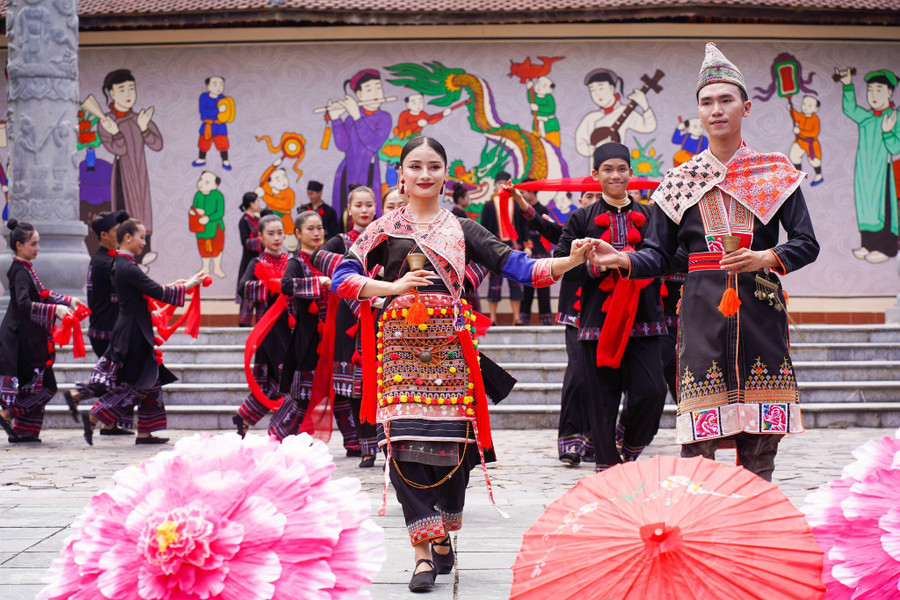 Lễ cưới của người Dao đỏ.