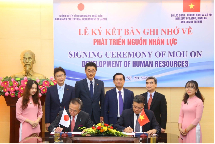 Tháng 11/2022 Bộ LĐ,TB&XH và chính quyền tỉnh Kanagawa ký kết Bản ghi nhớ về phát triển nguồn nhân lực Tháng 11/2022 Bộ LĐ,TB&XH và chính quyền tỉnh Kanagawa ký kết Bản ghi nhớ về phát triển nguồn nhân lực