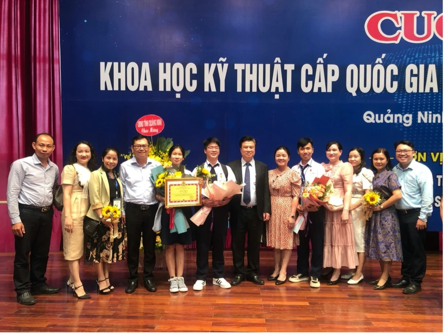 Khai mạc Cuộc thi Khoa học - Kỹ thuật cấp quốc gia học sinh trung học lần thứ 11, năm học 2022-2023.