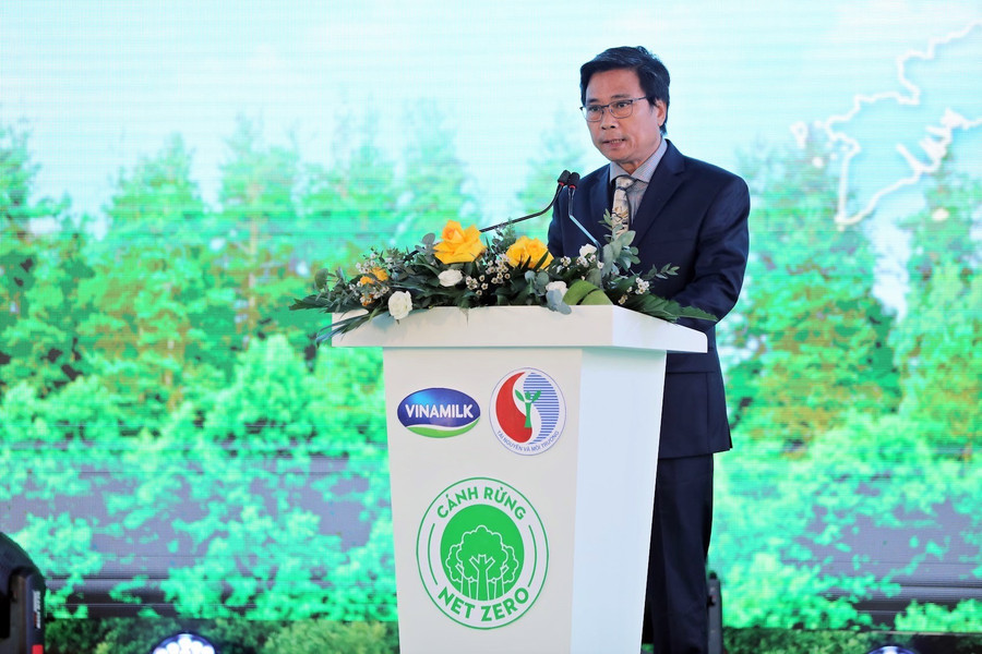 Ông Lê Hoàng Minh – Giám đốc Điều hành Sản xuất Vinamilk chia sẻ về cam kết của doanh nghiệp đối với dự án Ông Lê Hoàng Minh – Giám đốc Điều hành Sản xuất Vinamilk chia sẻ về cam kết của doanh nghiệp đối với dự án