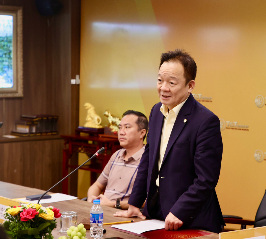 Bầu Hiển luôn khát khao đưa bóng bàn Việt Nam vươn tầm châu lục.