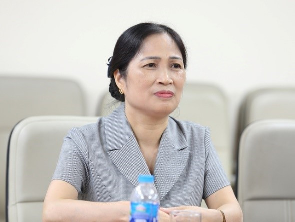 Bà Lê Tố Quyên. Bà Lê Tố Quyên.