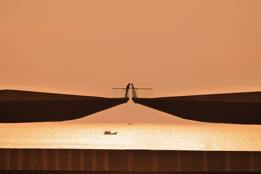 Cây Cầu Hôn gây sốt trong MV “I Do” của Đức Phúc và 911.