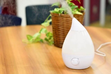 Sử dụng máy làm ẩm không khí giúp hạn chế tình trạng làm khô niêm mạc mũi, xoang Sử dụng máy làm ẩm không khí giúp hạn chế tình trạng làm khô niêm mạc mũi, xoang