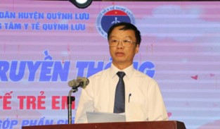 Bác sĩ CKII Nguyễn Bá Tân, Chi cục trưởng Chi cục DS-KHHGĐ Nghệ An. Bác sĩ CKII Nguyễn Bá Tân, Chi cục trưởng Chi cục DS-KHHGĐ Nghệ An.