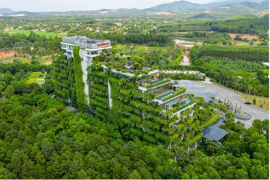 Toà nhà Forest In The Sky – Trái tim của Flamingo Đại Lải Resorts