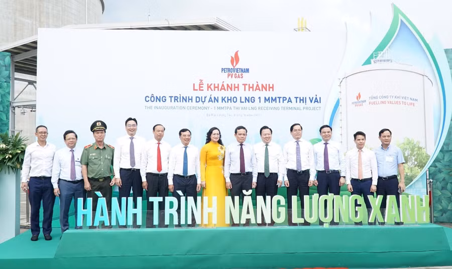 Phó Thủ tướng Trần Lưu Quang đến dự lễ Khánh thành Kho LNG 1 MMTPA Thị Vải.
