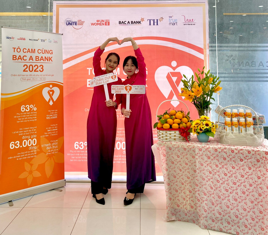 Tô cam tại BAC A BANK Chi nhánh Đông Anh. Tô cam tại BAC A BANK Chi nhánh Đông Anh.