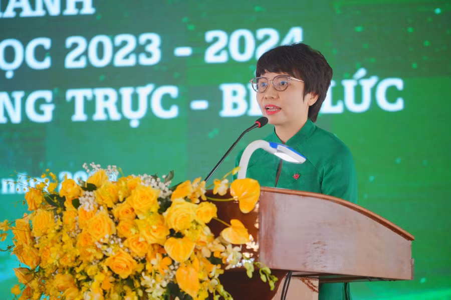 Bà Phạm Thị Nhung - Phó Tổng Giám đốc, Giám đốc Trung tâm quản lý đối tác (PMC) VPBank.