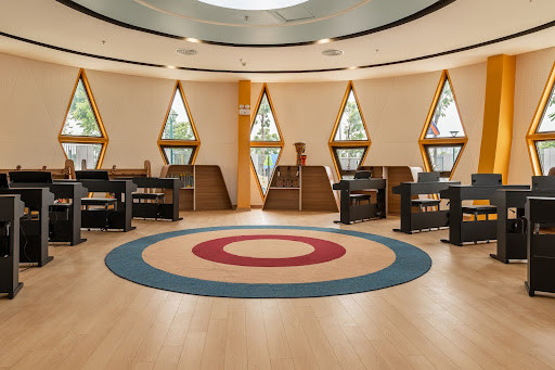 Cơ sở vật chất hiện đại đáp ứng sự linh hoạt về không gian học tập Cơ sở vật chất hiện đại đáp ứng sự linh hoạt về không gian học tập