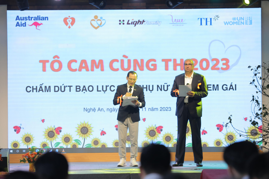 Ông Vijay Kumar Pandey - Chủ tịch THMF phát biểu khai mạc Tô cam cùng TH 2023 Ông Vijay Kumar Pandey - Chủ tịch THMF phát biểu khai mạc Tô cam cùng TH 2023