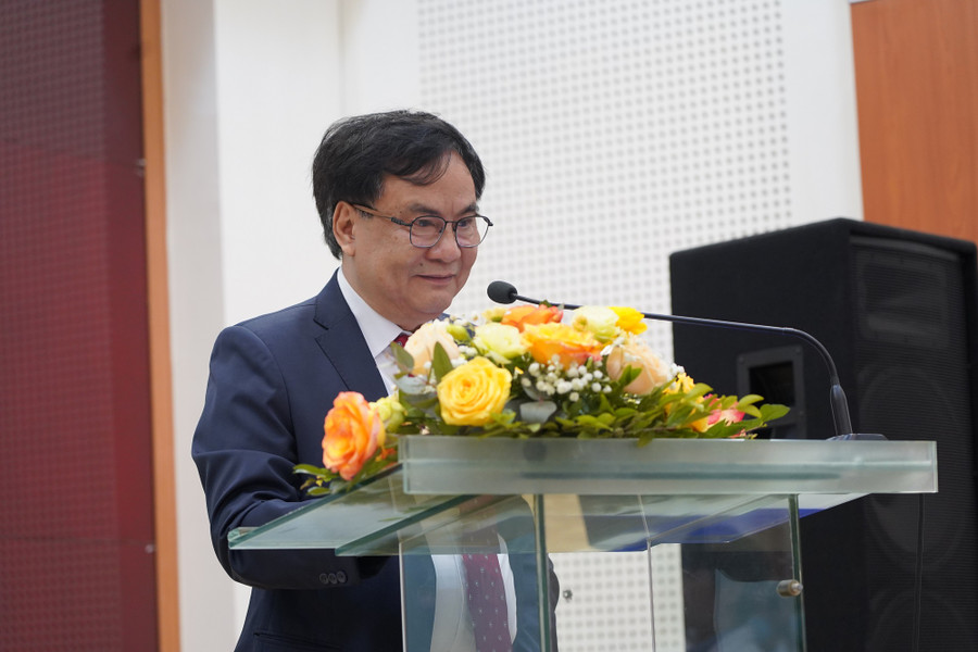 GS.TS.BS Bùi Đức Phú, Giám đốc Chuyên ngành Tim mạch, Hệ thống Y tế Vinmec khẳng định đây là những nỗ lực của Vinmec trong việc cung cấp dịch vụ điều trị chăm sóc chất lượng cao theo chuẩn quốc tế GS.TS.BS Bùi Đức Phú, Giám đốc Chuyên ngành Tim mạch, Hệ thống Y tế Vinmec khẳng định đây là những nỗ lực của Vinmec trong việc cung cấp dịch vụ điều trị chăm sóc chất lượng cao theo chuẩn quốc tế