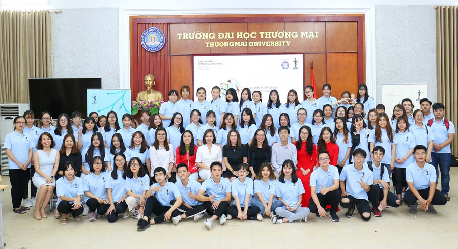 ICAEW phối hợp tổ chức các hội thảo nâng cao kiến thức cho sinh viên trường Đại học Thương mại ICAEW phối hợp tổ chức các hội thảo nâng cao kiến thức cho sinh viên trường Đại học Thương mại