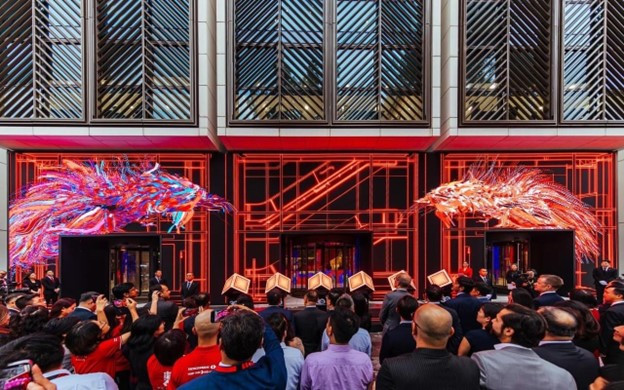 Triển lãm tại Techcombank Hà Nội với chủ đề đề Hội bao gồm Rồng Hội, Cờ Hội và Ngày Hội Triển lãm tại Techcombank Hà Nội với chủ đề đề Hội bao gồm Rồng Hội, Cờ Hội và Ngày Hội