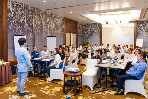 Một khóa học dành cho CBQL của hệ thống GELEX được tổ chức tại khách sạn Melia, Hà Nội.