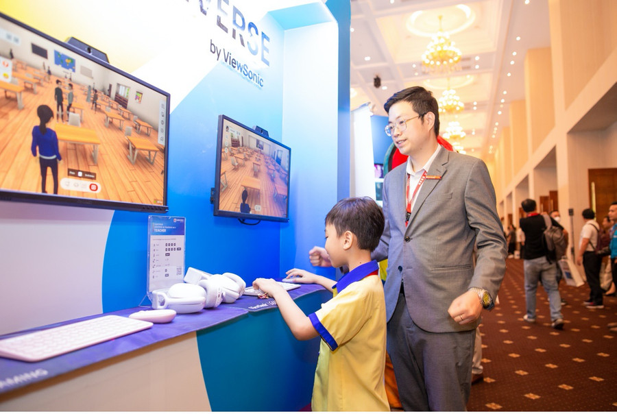 “Trường học ảo” – Nơi các em học sinh được trải nghiệm học tập trong môi trường 3D trực quan và sinh động.