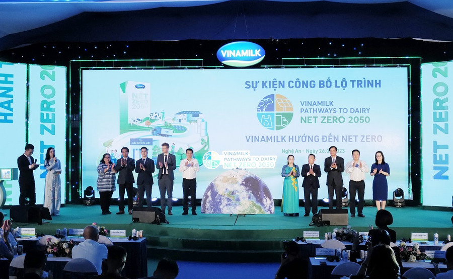 VINAMILK tăng trưởng cả doanh thu và lợi nhuận ảnh 7