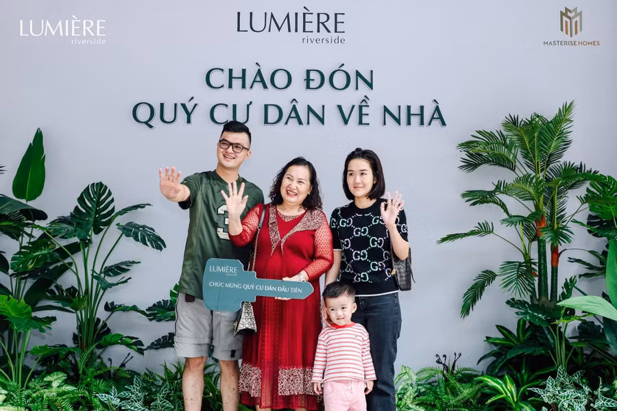Hơn 1.000 căn hộ tại LUMIÈRE riverside vừa được bàn giao, bổ sung nguồn cung lớn cho thị trường trong giai đoạn được đánh giá “nhiều thách thức”. Ảnh: Masterise Homes