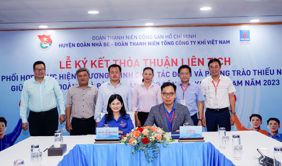 Lễ ký kết thỏa thuận liên tịch giữa Đoàn Thanh niên PV GAS và Huyện đoàn Nhà Bè, Tp.HCM Lễ ký kết thỏa thuận liên tịch giữa Đoàn Thanh niên PV GAS và Huyện đoàn Nhà Bè, Tp.HCM