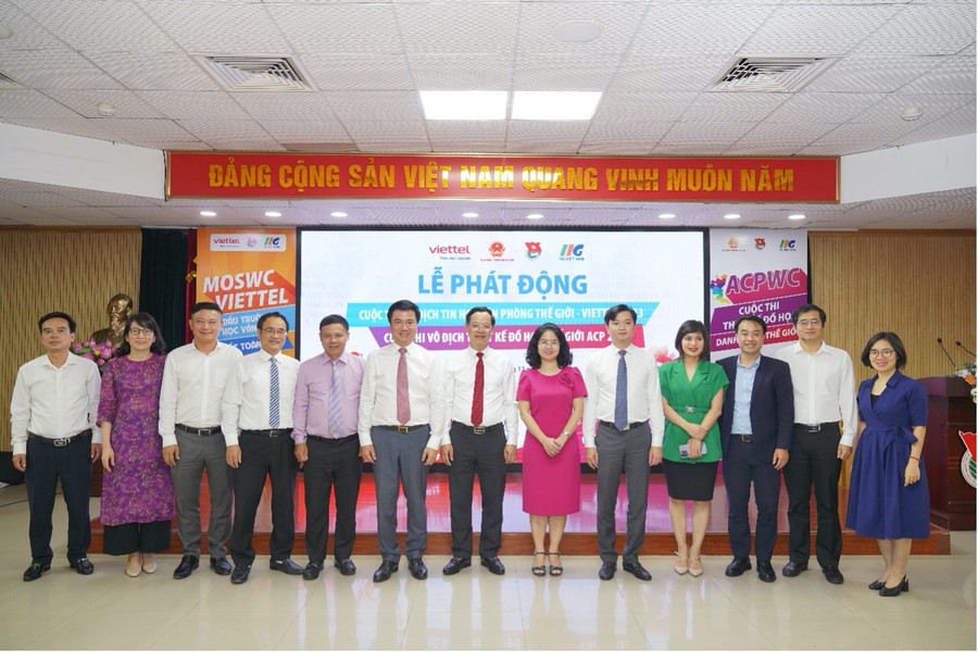Cuộc thi Vô địch Tin học văn phòng thế giới – Viettel nhận được sự đồng hành của các bộ, ngành và Tập đoàn Viettel. Cuộc thi Vô địch Tin học văn phòng thế giới – Viettel nhận được sự đồng hành của các bộ, ngành và Tập đoàn Viettel.