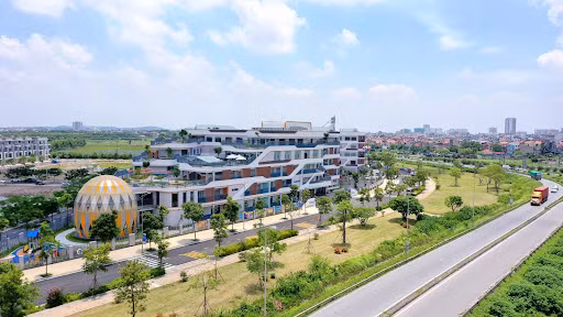 Trường Quốc tế Him Lam Bắc Ninh nhìn từ bên ngoài 