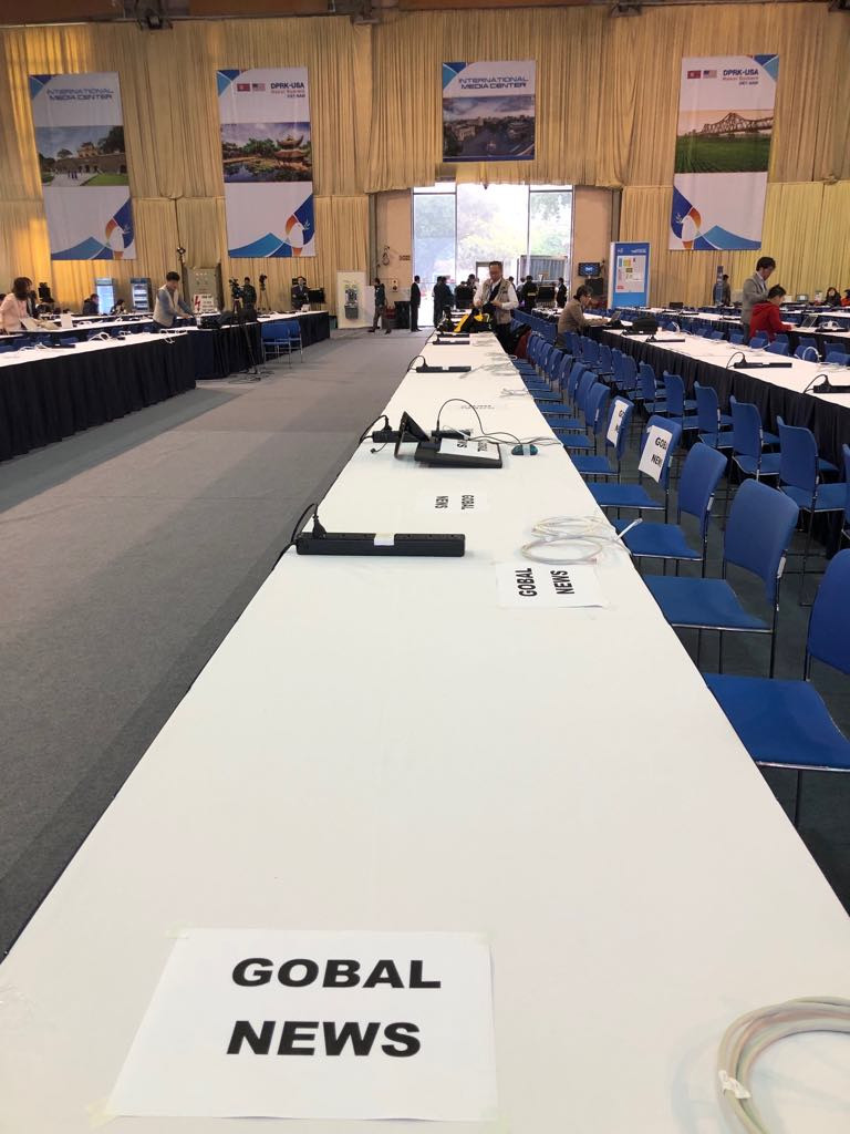 Không khí Trung tâm Báo chí quốc tế ngày đầu tiên làm việc ảnh 4 Chú thích ảnh