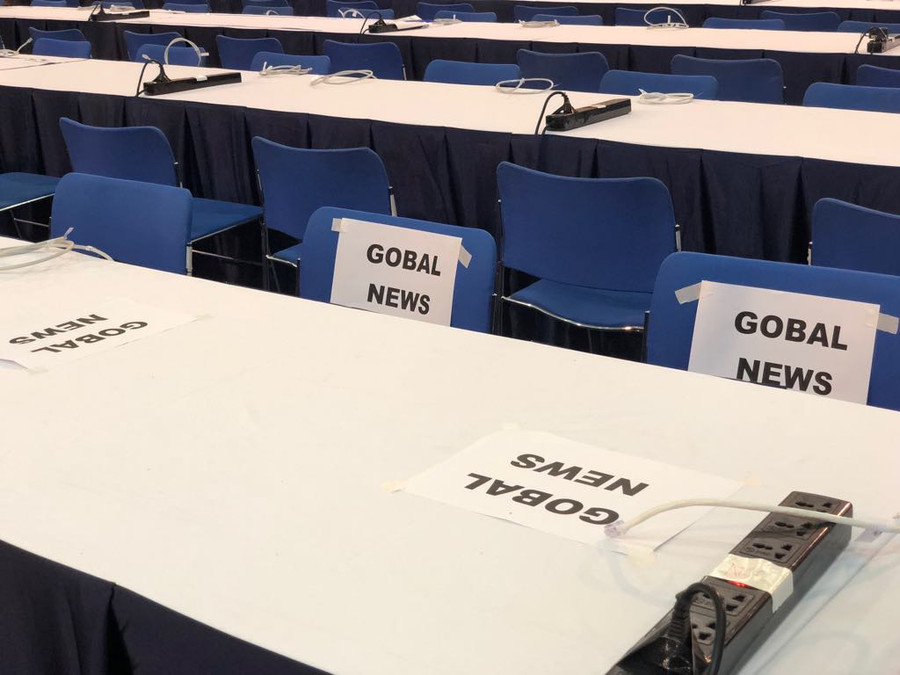 Không khí Trung tâm Báo chí quốc tế ngày đầu tiên làm việc ảnh 3 Chú thích ảnh