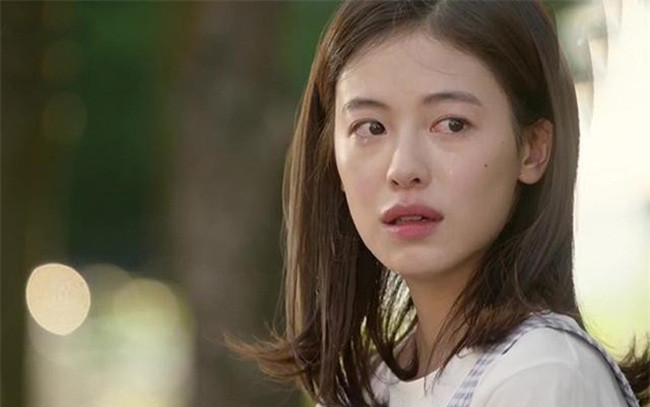 Gặp tình cũ của chồng ở đám cưới bạn, người vợ chết đứng khi nhìn thấy đứa trẻ mà cô ta dắt theo - Ảnh 2. Tình cũ của chồng, Chồng có con riêng, tâm sự phụ nữ, ngoại tình