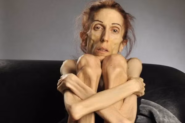 Người phụ nữ thoát khỏi 