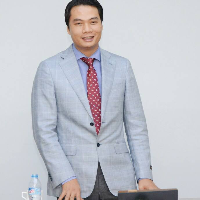 Hôn phu của Á hậu Ngô Thanh Thanh Tú: Đại gia giàu lẫy lừng xuất thân từ... bán kem dạo ảnh 12 Hôn phu của Á hậu Thanh Tú: Cuộc đời từ chàng trai bán kem đến đại gia giàu lừng lẫy-12