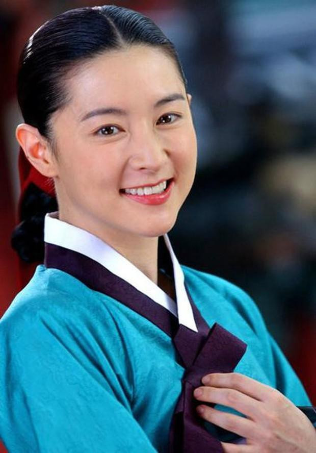Vai diễn nàng Dae Jang Geum trong bộ phim cùng tên.