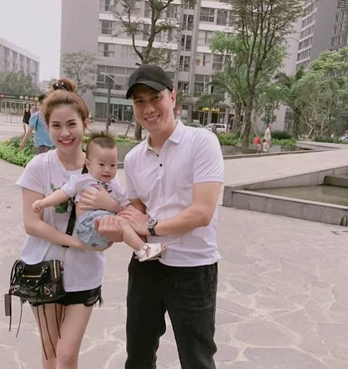 Việt Anh và vợ cũ giành quyền nuôi con 4 Việt Anh, Việt Anh ly hôn, Việt Anh và vợ cũ, vợ cũ Việt Anh, Việt Anh thẩm mỹ