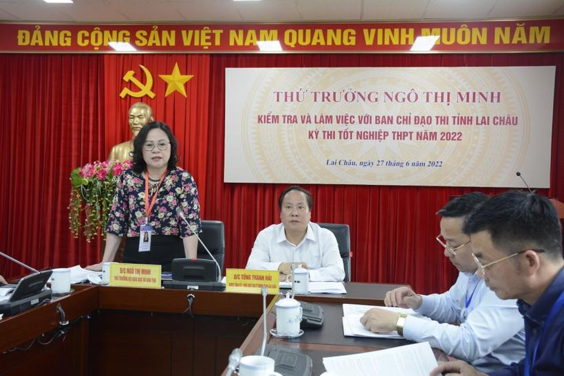Thứ trưởng Ngô Thị Minh phát biểu tại buổi làm việc với Ban chỉ đạo thi tỉnh Lai Châu.