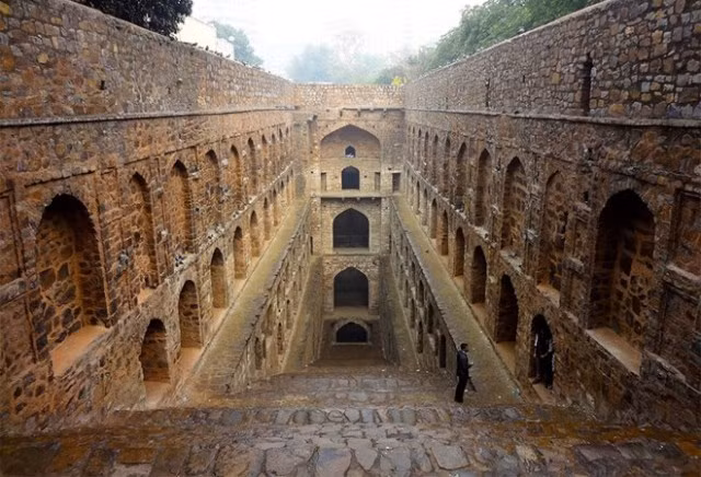 Khám phá những giếng nước ngầm tuyệt đẹp dưới lòng đất ở Ấn Độ