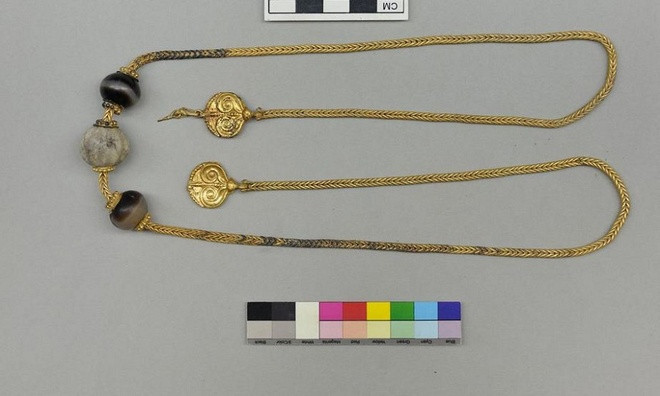 Mộ chiến binh Hy Lạp cổ đại chứa đầy châu báu ảnh 2 Mộ chiến binh Hy Lạp cổ đại chứa đầy châu báu ảnh 2