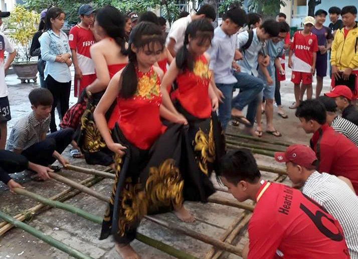 bảo tồn và phát huy giá trị văn hóa dân tộc thiểu số luôn được Bộ GD&ĐT chú trọng và quan tâm