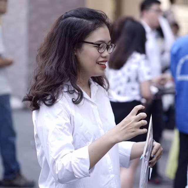 Nữ sinh chuyên Sư phạm nhận học bổng Mỹ 3,8 tỷ đồng dù không có điểm SAT - 2