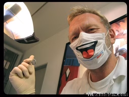 Truyện cười: Vẹn nguyên tình yêu với... nữ trang