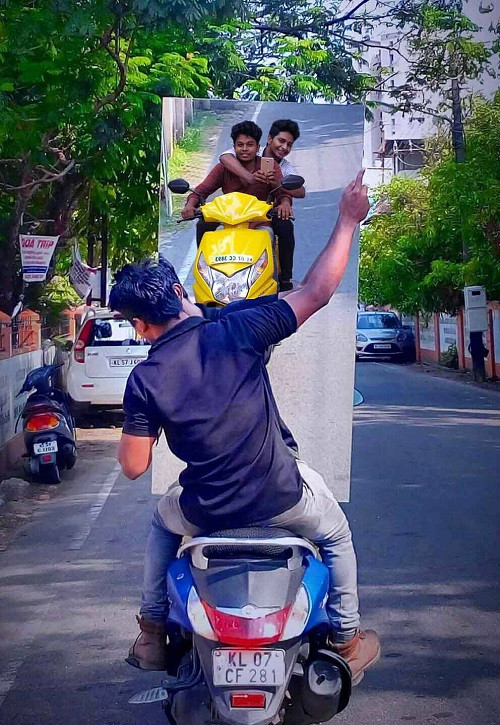 Tranh thủ mọi lúc mọi nơi. Tranh thủ mọi lúc mọi nơi.