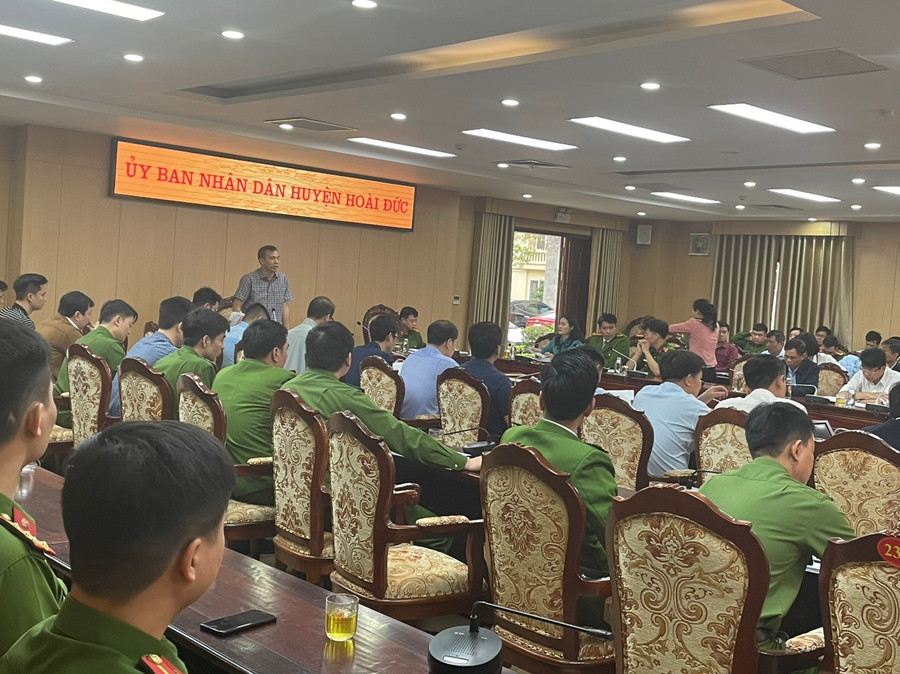 Công tác PCCC&CNCH luôn là ưu tiên hàng đầu được lãnh đạo huyện Hoài Đức quan tâm, chỉ đạo. Công tác PCCC&CNCH luôn là ưu tiên hàng đầu được lãnh đạo huyện Hoài Đức quan tâm, chỉ đạo.