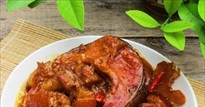 Cá quả kho chuối xanh thơm ngon cho ngày mưa 