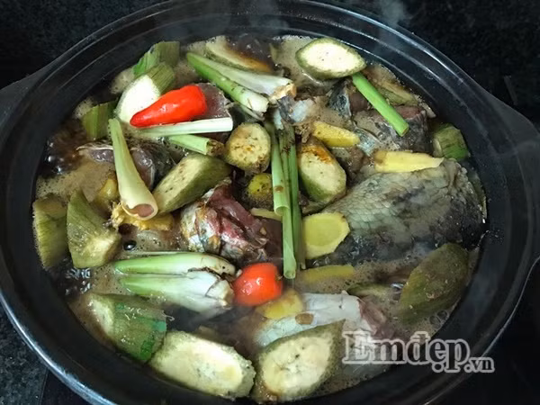 Ca qua kho chuoi xanh thom ngon cho ngay mua