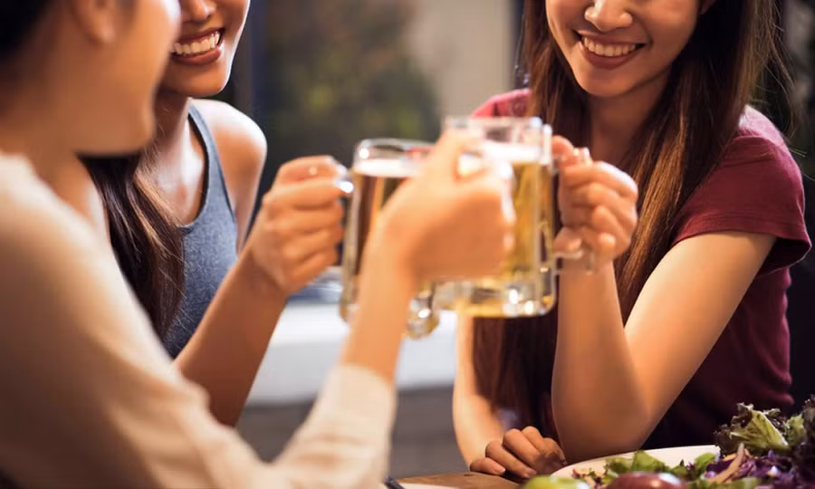 Lạm dụng bia, rượu là nguyên nhân dẫn đến nhiều bệnh ung thư.